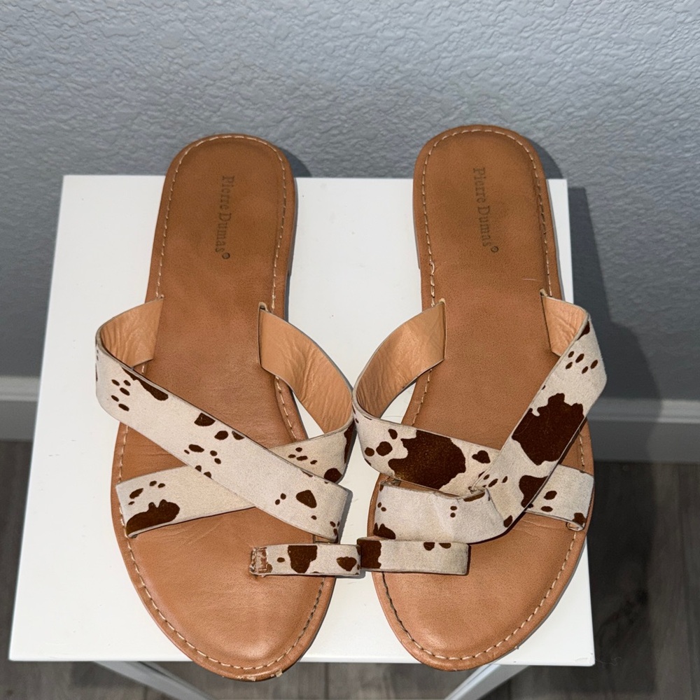 Pierre Dumas Tan and Cream Patterned Sandals